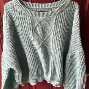 Cable Knit Cropped Sweater